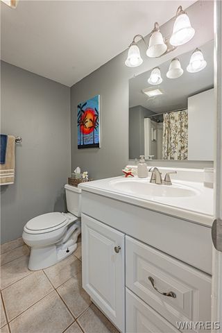 9 Southcreek Court D, Amherst, NY 14051