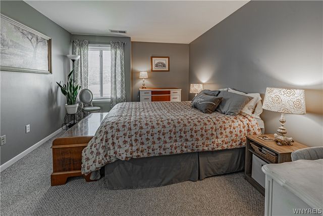 9 Southcreek Court D, Amherst, NY 14051