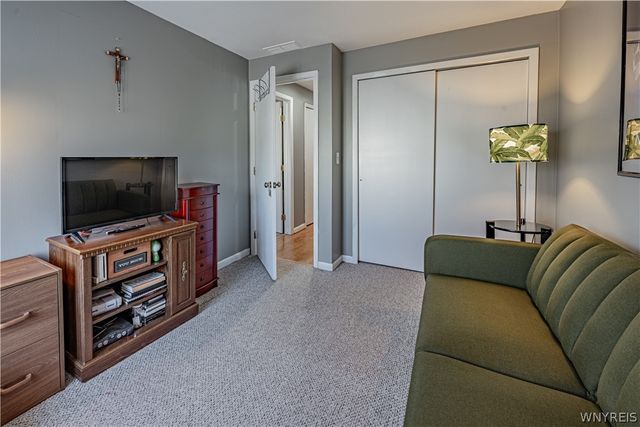 9 Southcreek Court D, Amherst, NY 14051