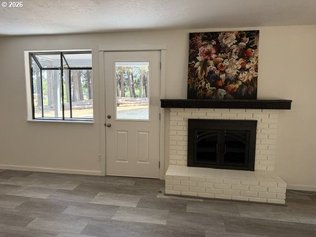28016 GREEN OAKS Dr, Eugene, OR 97402