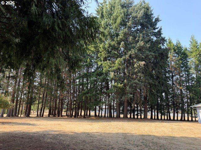 28016 GREEN OAKS Dr, Eugene, OR 97402