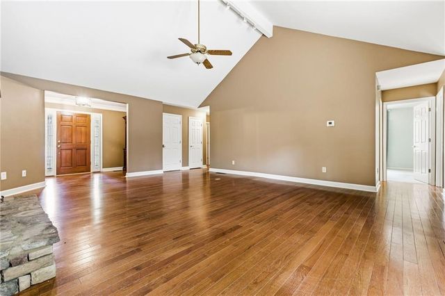 52 Travelers Way SW, Marietta, GA 30064