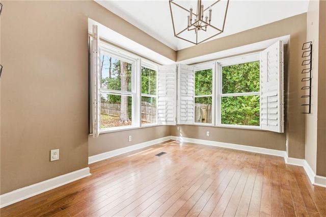 52 Travelers Way SW, Marietta, GA 30064