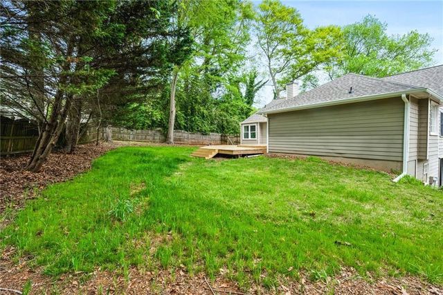 52 Travelers Way SW, Marietta, GA 30064