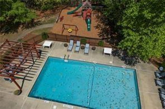 52 Travelers Way SW, Marietta, GA 30064