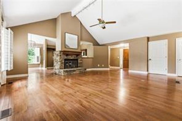 52 Travelers Way SW, Marietta, GA 30064