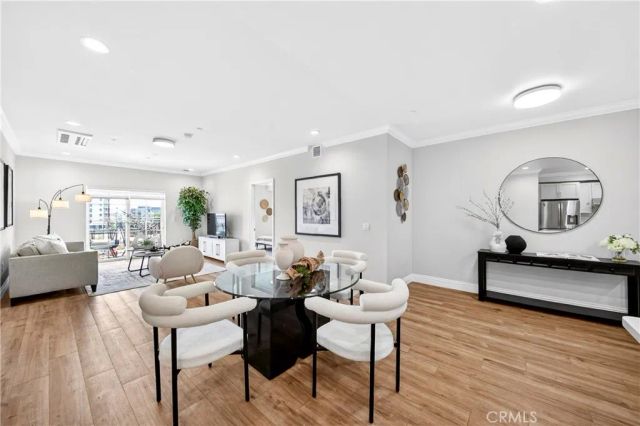 944 S Serrano Avenue 306, Los Angeles, CA 90006
