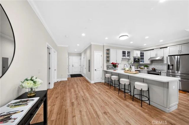 944 S Serrano Avenue 306, Los Angeles, CA 90006