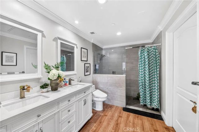944 S Serrano Avenue 306, Los Angeles, CA 90006