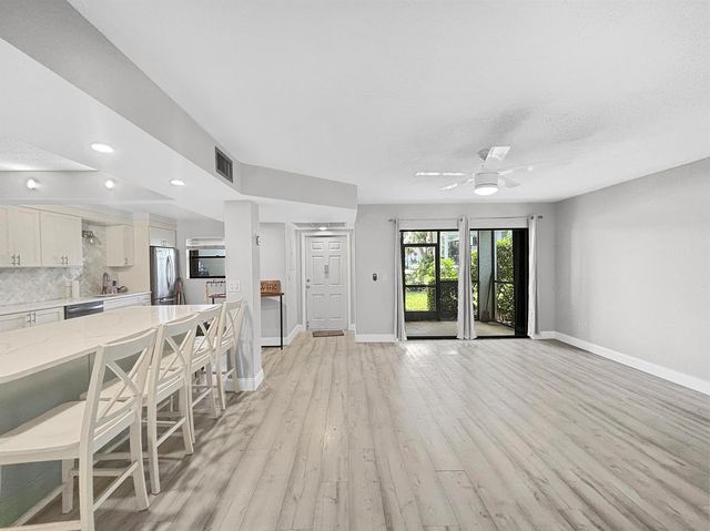 1291 SE Parkview Place, Stuart, FL 34994