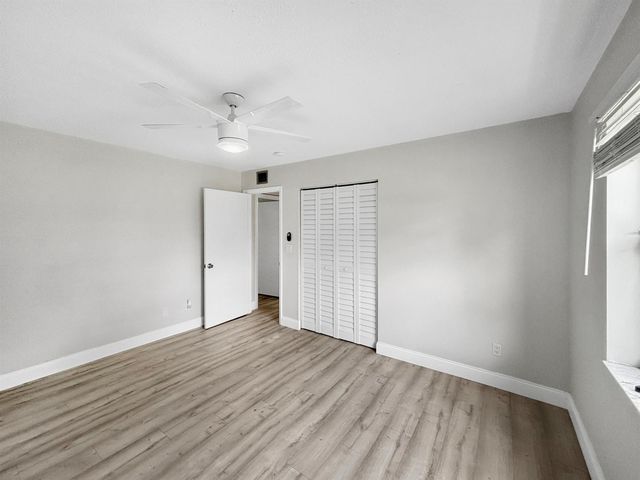 1291 SE Parkview Place, Stuart, FL 34994