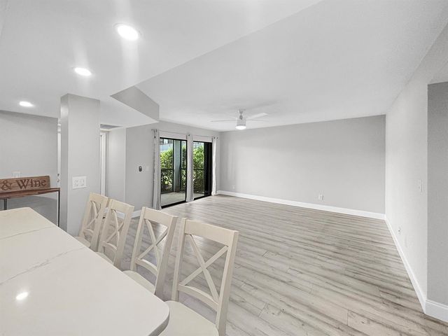 1291 SE Parkview Place, Stuart, FL 34994