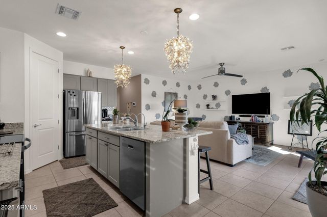 36243 W SAN CLEMENTE Avenue, Maricopa, AZ 85138