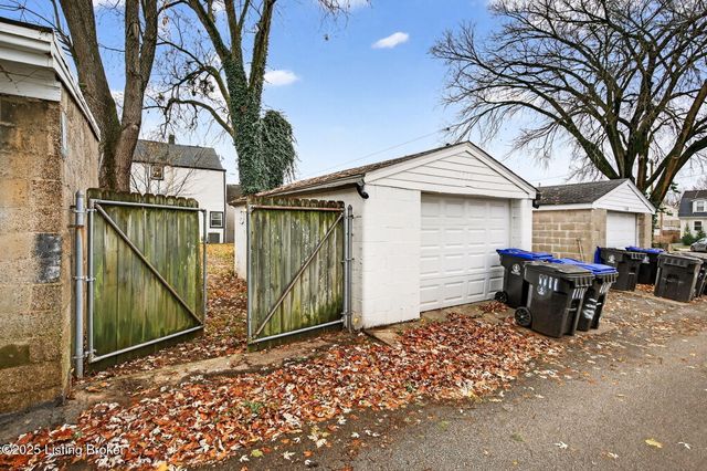 1111 E Burnett Ave, Louisville, KY 40217