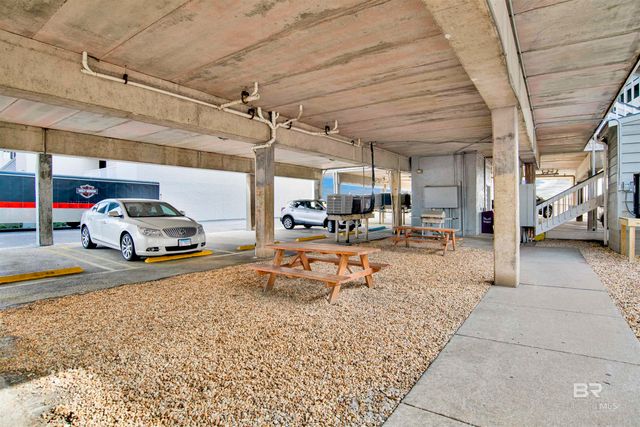 317 E Beach Boulevard 305-B, Gulf Shores, AL 36542