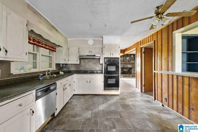 1120 VALLEY ROAD, Oneonta, AL 35121