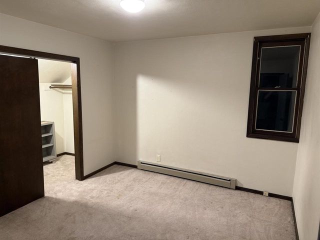 615 E Centerway, Janesville, WI 53545