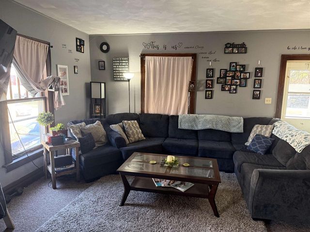 615 E Centerway, Janesville, WI 53545