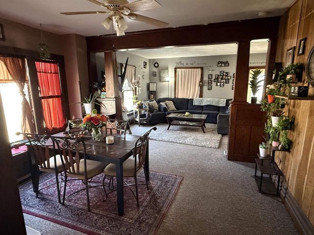 615 E Centerway, Janesville, WI 53545