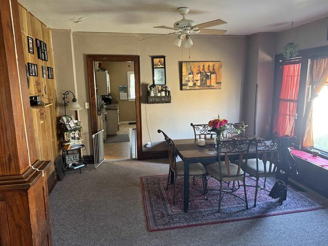 615 E Centerway, Janesville, WI 53545