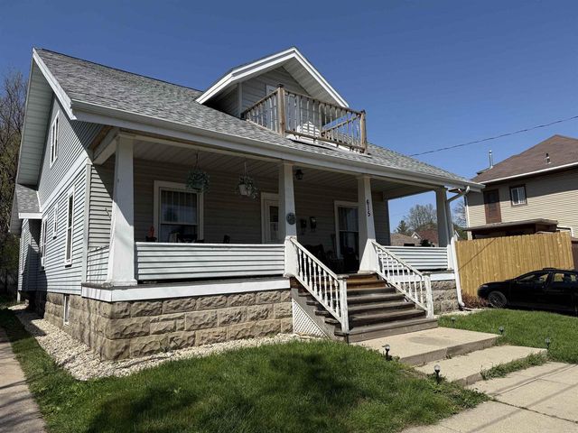 615 E Centerway, Janesville, WI 53545