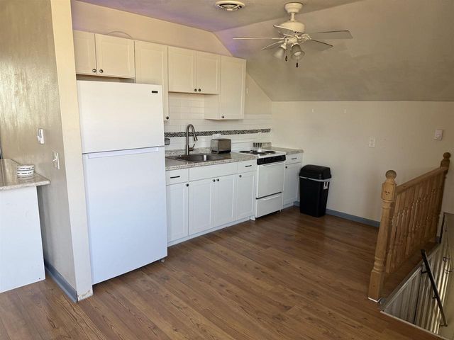 615 E Centerway, Janesville, WI 53545