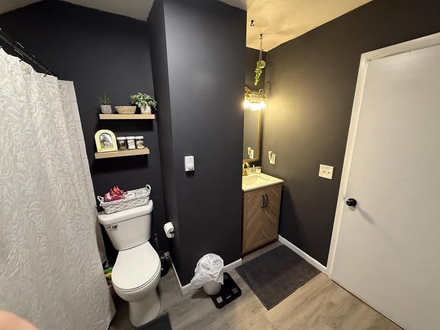 615 E Centerway, Janesville, WI 53545