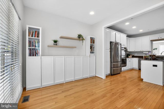 4861 LEE HOLLOW PL, Ellicott City, MD 21043