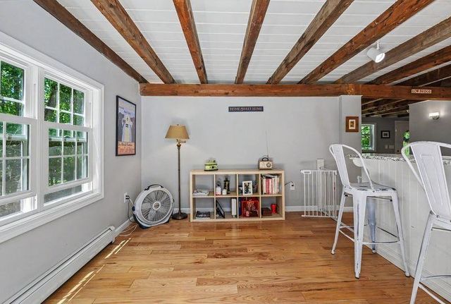 58 Heath Street, Newton, NH 03858