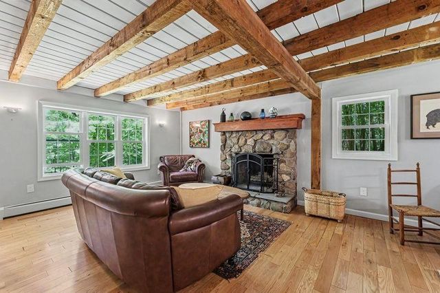 58 Heath Street, Newton, NH 03858