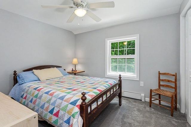 58 Heath Street, Newton, NH 03858