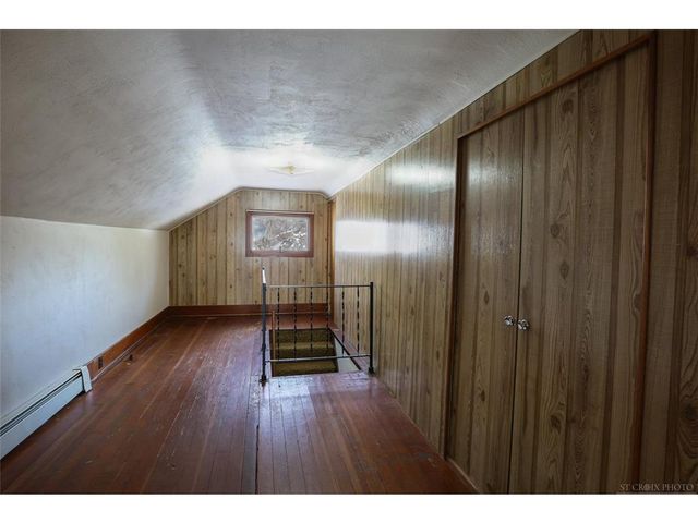 1083 Charlotte Street, Hammond, WI 54015