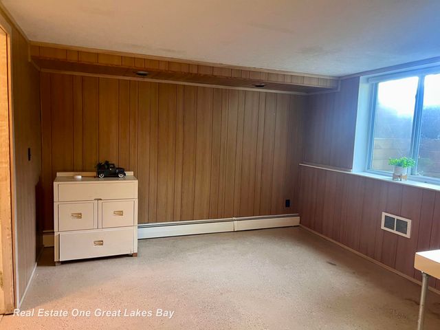 4749 Century Drive, Saginaw Twp, MI 48638