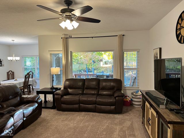 525 Macintosh Lane, Danville, IN 46122