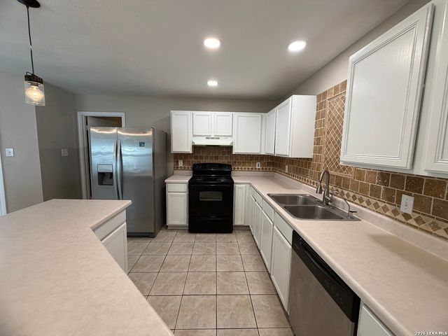 2814 Redsky Pass, San Antonio, TX 78259