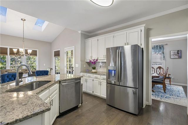 900 Secret Cove Drive, Sugar Hill, GA 30518