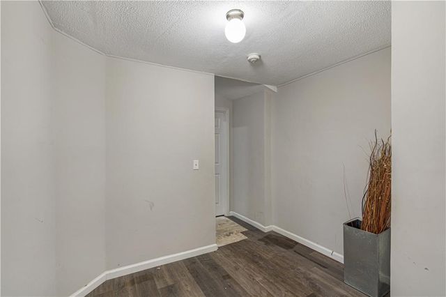 900 Secret Cove Drive, Sugar Hill, GA 30518