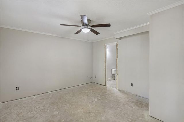 900 Secret Cove Drive, Sugar Hill, GA 30518