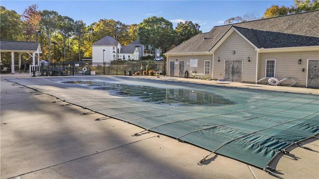 900 Secret Cove Drive, Sugar Hill, GA 30518