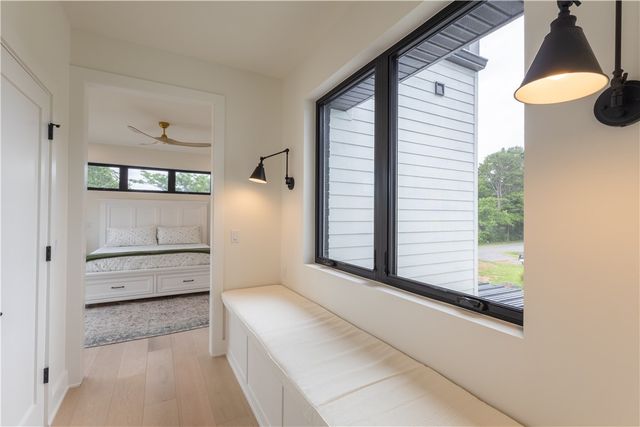 212 SW Glover Street, Bentonville, AR 72712