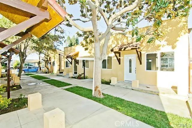 620 W 59th Place, Los Angeles, CA 90044