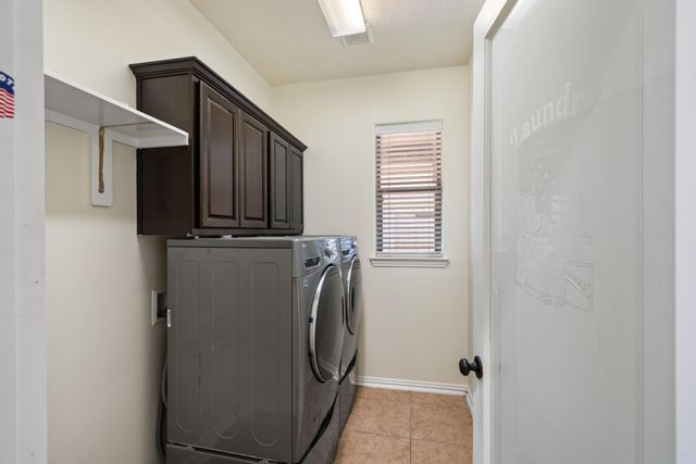 107 Bella Sole, Shenandoah, TX 77381