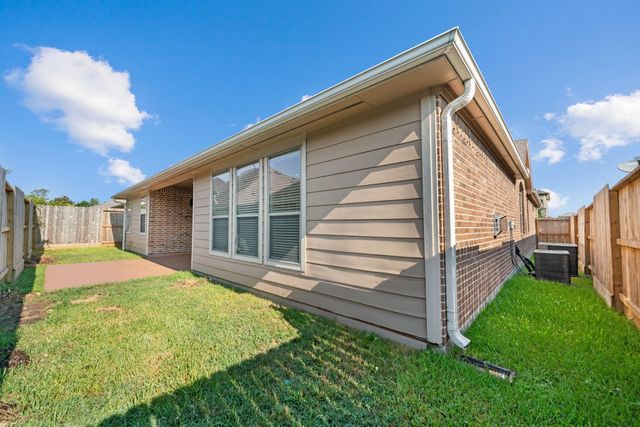 107 Bella Sole, Shenandoah, TX 77381