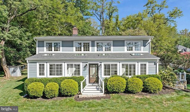 1048 BELLVIEW RD, Mclean, VA 22102