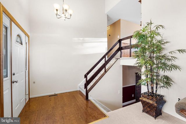 7 PELHAM RD, Marlton, NJ 08053