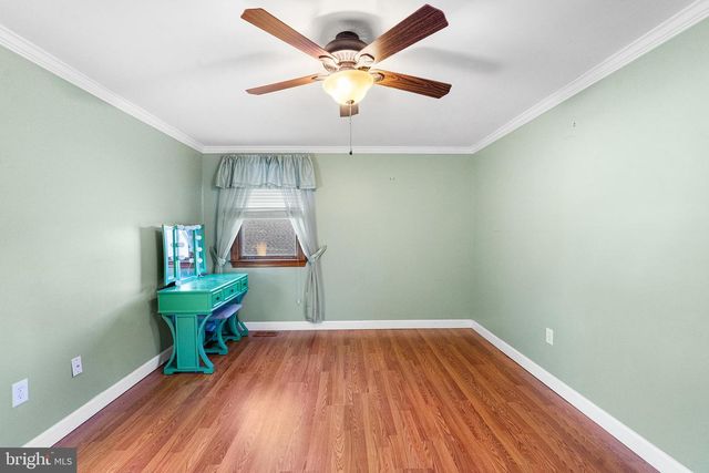 7 PELHAM RD, Marlton, NJ 08053