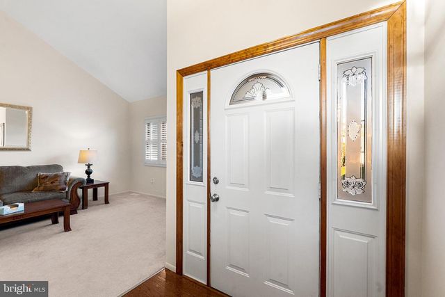 7 PELHAM RD, Marlton, NJ 08053