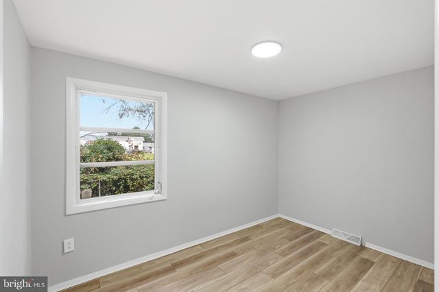 17 BOWERS AVE, Runnemede, NJ 08078