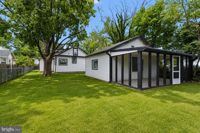 17 BOWERS AVE, Runnemede, NJ 08078