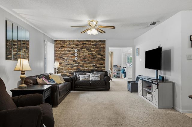 3021 Williamsburg Drive, Tyler, TX 75701